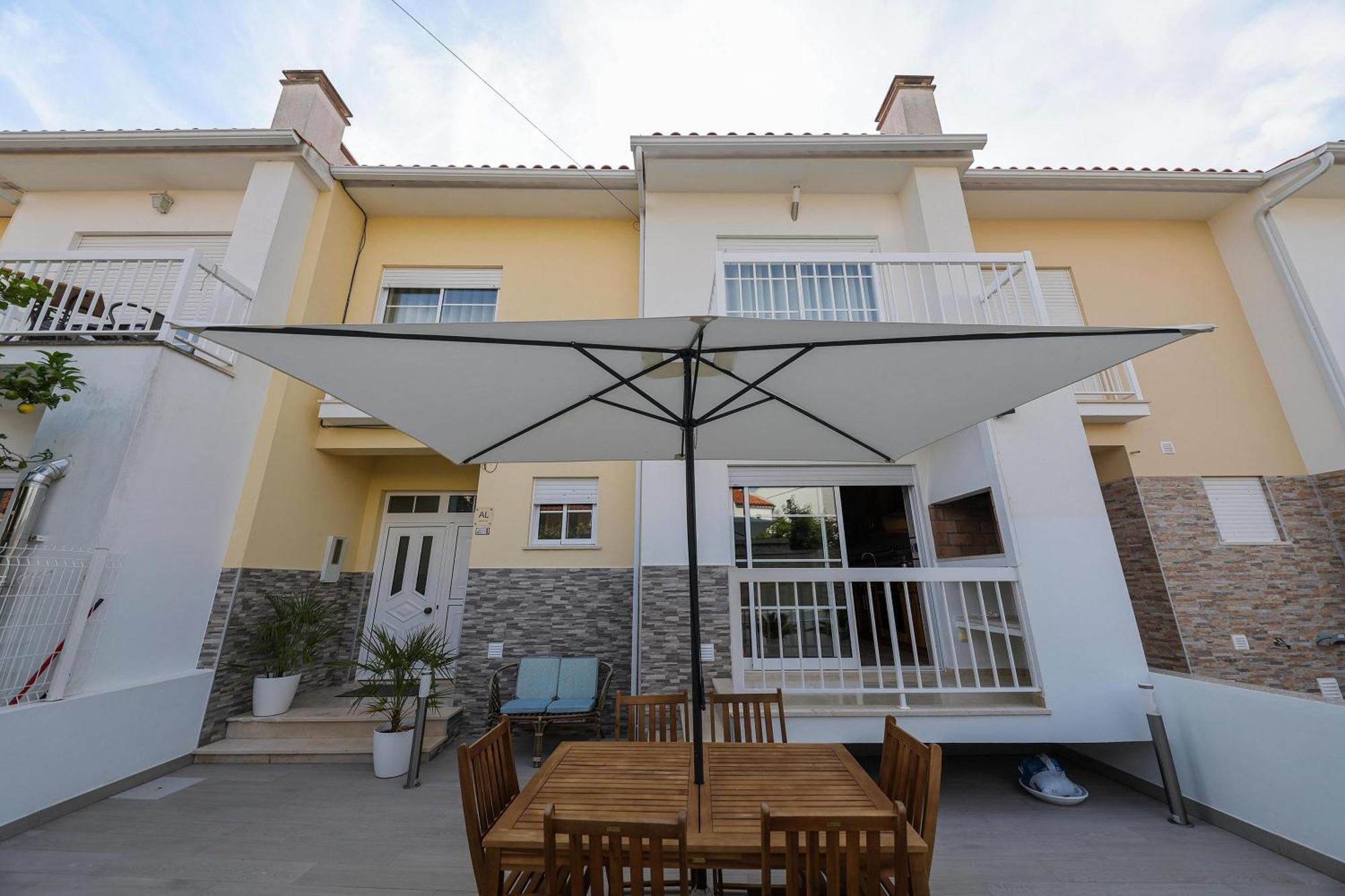 Moradia Chicharro Hotell Nazaré Exteriör bild